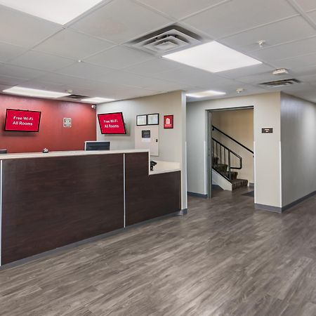 Red Roof Inn & Suites Austin East - Manor Bagian luar foto