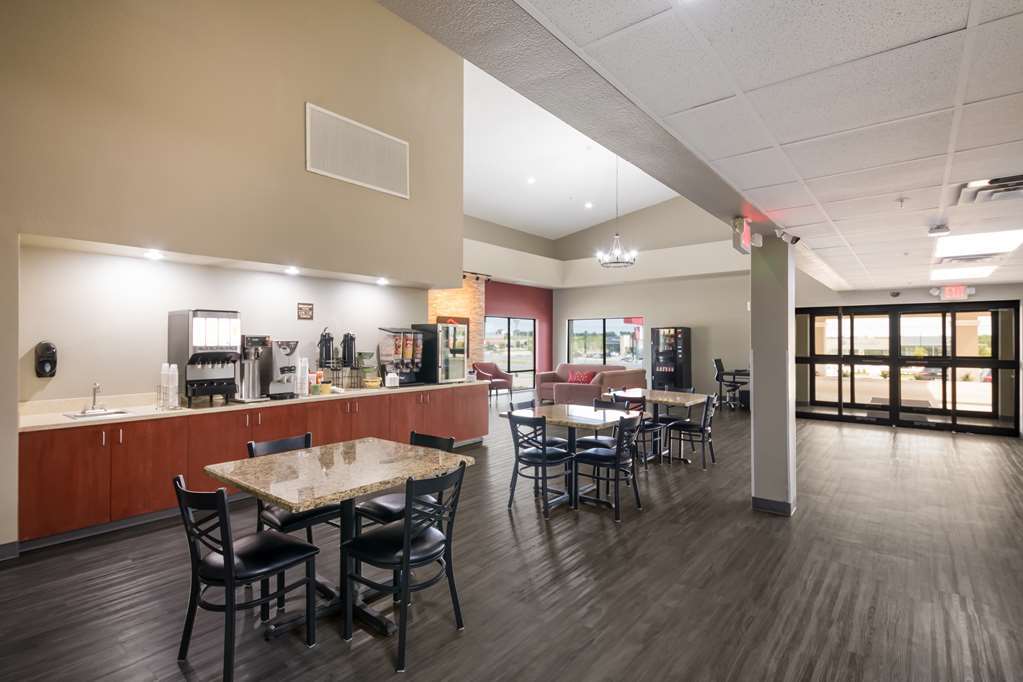 Red Roof Inn & Suites Austin East - Manor Fasilitas foto